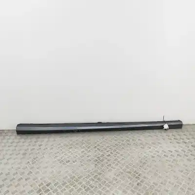 Peça sobressalente para automóvel em segunda mão EMBALADEIRA LADO ESQUERDO (CORTE) por AUDI A3 LIMOUSINE 8VS, 8VM (2013-2020) Referências OEM IAM 8V5853859  