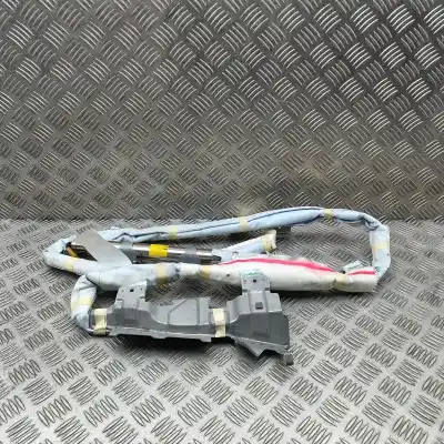 Pièce détachée automobile d'occasion AIRBAG DE PORTE GAUCHE pour TOYOTA PRIUS PLUS _W4_ (2011-..) Hatchback Références OEM IAM 62180-47030  