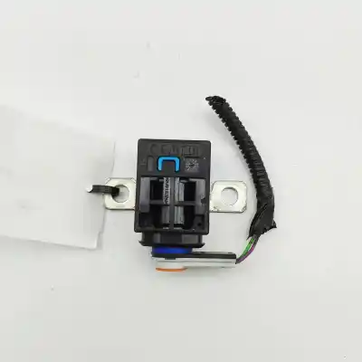 İkinci el araba yedek parçası SIGORTA için TESLA MODEL X (2013-..) Hatchback OEM IAM referansları 0080-P1-10.0017,0080-P1-100017  