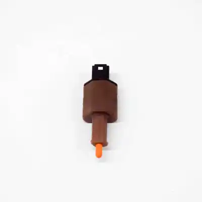 Second-hand car spare part BRAKE PEDAL SWITCH / SENSOR for TESLA MODEL 3 (2018-..) Sedan OEM IAM references 1044681-00-B  