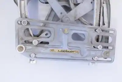 Peça sobressalente para automóvel em segunda mão elevador de vidros traseiro esquerdo por bmw 3 e30 (1982-1992) sedan referências oem iam 0130821164  