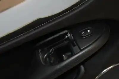 Peça sobressalente para automóvel em segunda mão forra / revestimento da porta traseira esquerda por jaguar xj x308 (1996-2003) referências oem iam gnc3029aj  