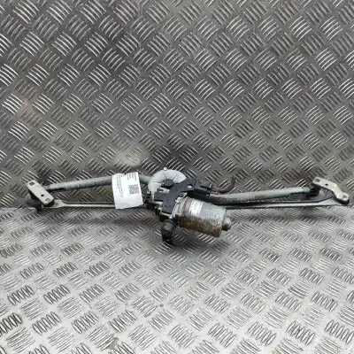 Recambio de automóvil de segunda mano de MECANISMO DEL LIMPIAPARABRISAS DELANTERO para MERCEDES-BENZ SPRINTER 3,5-T VAN 906 (2006-..) Minibus / passenger referencias OEM IAM A9068200140  