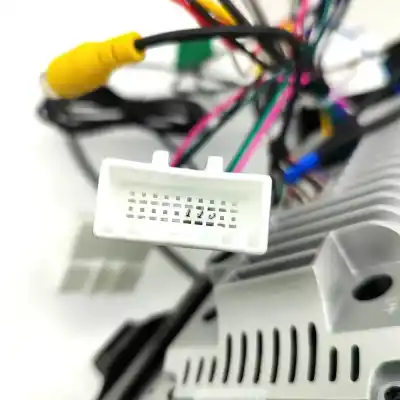 Peça sobressalente para automóvel em segunda mão display gps / multimídia por toyota prius plus _w4_ (2011-..) hatchback referências oem iam   