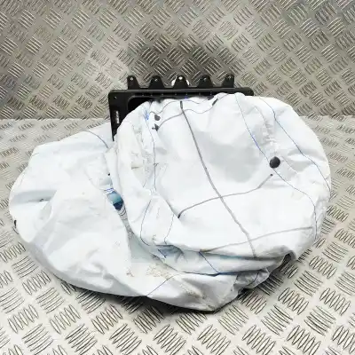 Peça sobressalente para automóvel em segunda mão AIRBAG DIANTEIRO DIREITO por MERCEDES-BENZ EQAH243 (2021-..) Off-road Referências OEM IAM A2478607302  