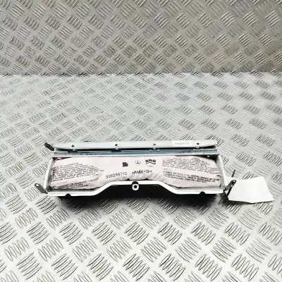 Second-hand car spare part KNEE AIRBAG for MERCEDES-BENZ E COUPE C207 (2008-2016) OEM IAM references A2048602002  