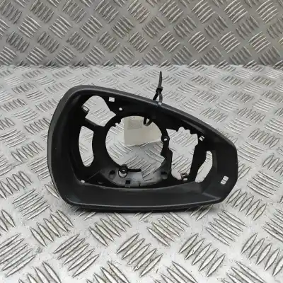 Peça sobressalente para automóvel em segunda mão ALOJAMENTO DO ESPELHO RETROVISOR DIREITO por AUDI A3 LIMOUSINE 8VS, 8VM (2013-2020) Referências OEM IAM 8V0857240  