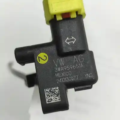 Peça sobressalente para automóvel em segunda mão sensor de colisão / impacto por volkswagen id.4 e21 (2020-..) off-road referências oem iam 3wa959651a  