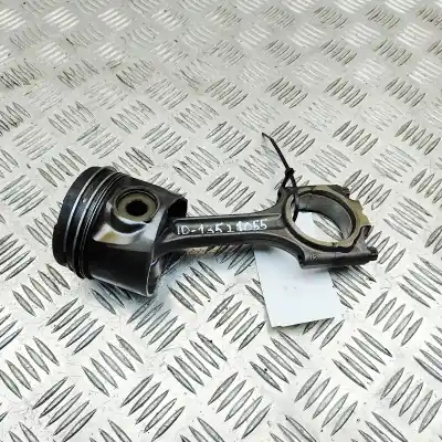 Second-hand car spare part PISTON for VOLVO V70 II SW (1999-2008) OEM IAM references 30750674  