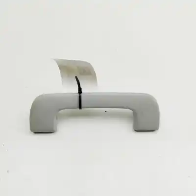 Pezzo di ricambio per auto di seconda mano MANIGLIA INTERNA ANTERIORE SINISTRA per VOLKSWAGEN AMAROK 2H_, S1B (2010-2022) Pick-up Riferimenti OEM IAM 8R0857607H  