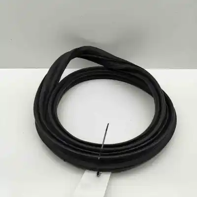 Second-hand car spare part GENERIC RUBBER for AUDI E-TRON GT (2021-..) Hatchback OEM IAM references 4J3823727A  