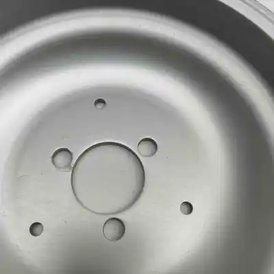 Second-hand car spare part water pump pulley for audi a4 8k2, b8 (2007-2015) oem iam references 06e121031e  