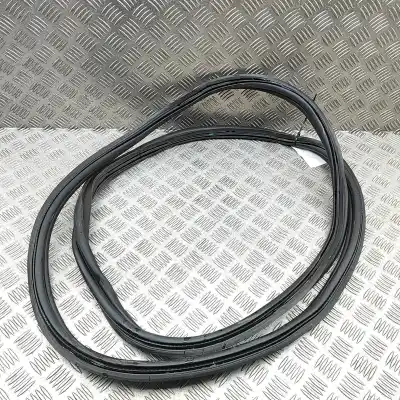 Gebrauchtes Autoersatzteil TÜRKONTURGUMMI zum PEUGEOT 308 SW II (2014-2021) OEM-IAM-Referenzen 9677900780  