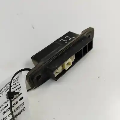 Peça sobressalente para automóvel em segunda mão BOTÃO DO PORTA-MALAS por TOYOTA AVENSIS ESTATE _T27_ (2009-2018) Referências OEM IAM 84840-28030,8484028030  