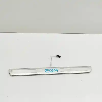 Автозапчасти б/у ПРАВАЯ ПЕРЕДНЯЯ ВНУТРЕННЯЯ НАКЛАДКА ПОРОГА за MERCEDES-BENZ EQAH243 (2021-..) Off-road ссылки OEM IAM A2436806200  