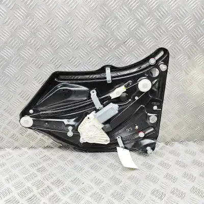 Pièce détachée automobile d'occasion LÉVE GLACE ARRIÈRE DROIT pour MERCEDES-BENZ E COUPE C207 (2008-2016) Références OEM IAM A2076701403  