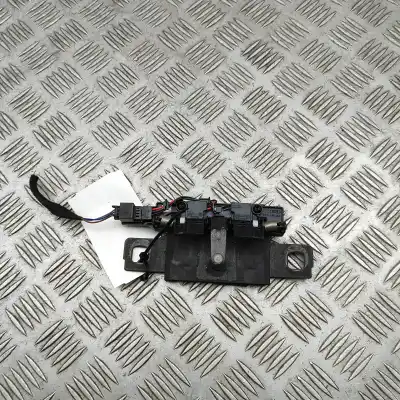 Pièce détachée automobile d'occasion SERRURE DE CAPOT pour AUDI Q7 4M (2015-..) Off-road Références OEM IAM 80A827507A,80C959121A  