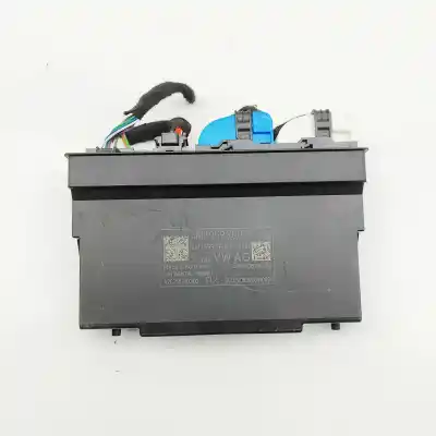 Автозапчасти б/у РАСПРЕДЕЛИТЕЛЬНЫЕ СИДЕНЬЯ за AUDI Q7 4M (2015-..) Off-road ссылки OEM IAM 4M1959760G,A2C7552900100  