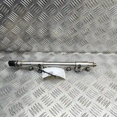 Tweedehands auto-onderdeel INJECTOR HELLING voor VOLKSWAGEN GOLF VII 5G1, BQ1, BE1, BE2 (2012-2021) OEM IAM-referenties 04E133320D  