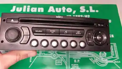 Peça sobressalente para automóvel em segunda mão Sistema De áudio / Rádio Cd por CITROEN C4 BERLINA LX Referências OEM IAM 96647697XT 9664769777 MP3 BLAUPUNKT
