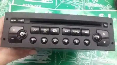 Recambio de automóvil de segunda mano de Sistema Audio / Radio Cd para PEUGEOT 206 BERLINA XT referencias OEM IAM 96488013XT FD0202400129711 PSARCD100