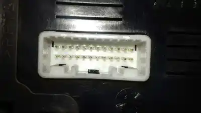 Second-hand car spare part ecu engine control for renault clio iii emotion oem iam references 8200399038  8200513163