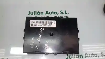 Peça sobressalente para automóvel em segunda mão centralina de motor uce por renault clio iii emotion referências oem iam 8200399038  8200619409