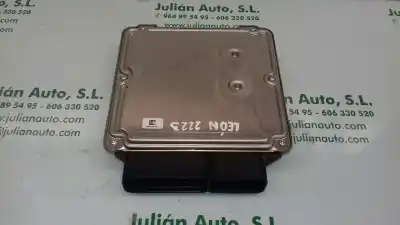 Peça sobressalente para automóvel em segunda mão centralina de motor uce por seat leon (5f1) style referências oem iam 04l907309b  0281018510