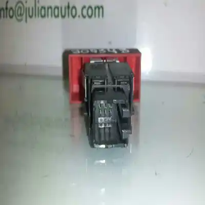 Second-hand car spare part hazard warning lights for seat leon (5f1) reference oem iam references 5f0953235  