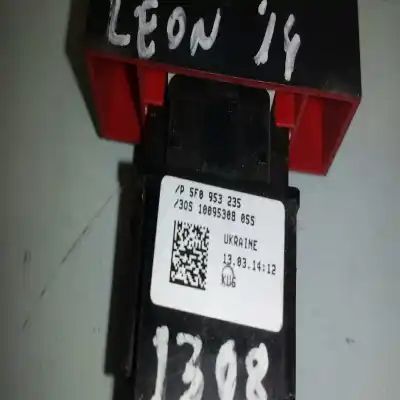 Second-hand car spare part hazard warning lights for seat leon (5f1) reference oem iam references 5f0953235  
