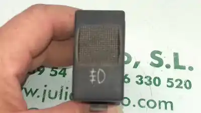 İkinci el araba yedek parçası Degistirmek için AUDI A4 AVANT (B5) 1.9 TDI Quattro OEM IAM referansları 4D0941563  