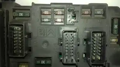 Second-hand car spare part fuse box unit for citroen c5 berlina 2.0 hdi sx oem iam references 964125808000  bsm a3