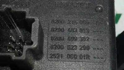 Peça sobressalente para automóvel em segunda mão interruptor 4 piscas - emergência por renault clio iii exception referências oem iam 8200214896 88300000 8200483813