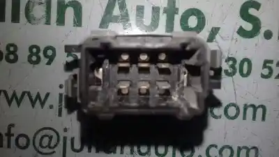Second-hand car spare part switch for renault clio iii exception oem iam references 28082  
