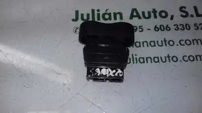 Second-hand car spare part switch for dacia sandero básico oem iam references 710682  