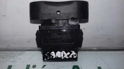 Second-hand car spare part switch for dacia sandero básico oem iam references 710682  