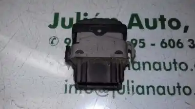 Second-hand car spare part switch for renault scenic ii i- music oem iam references 107965a  