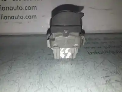 Second-hand car spare part right front power window switch for renault scenic ii grand confort expression oem iam references 2808201  315027a