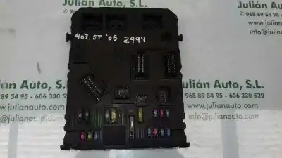 Peça sobressalente para automóvel em segunda mão caixa de fusíveis e relés por peugeot 407 st confort referências oem iam 9655221080