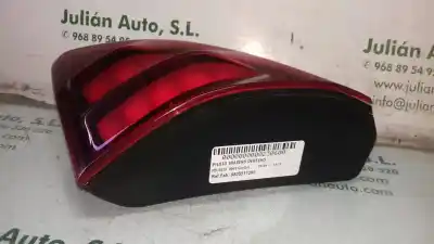 Pièce détachée automobile d'occasion feu arrière droit intérieur pour peugeot 3008 confort références oem iam 9805511280  81300201