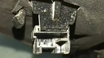 Pièce détachée automobile d'occasion feu arrière droit intérieur pour peugeot 3008 confort références oem iam 9805511280  81300201