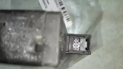 Second-hand car spare part switch for audi a4 berlina (b8) basis oem iam references 8k0959673l  