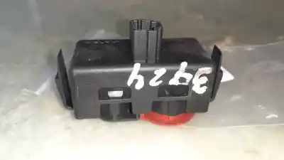 Second-hand car spare part hazard warning lights for renault modus confort dynamique oem iam references 8200214895  