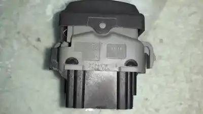 Second-hand car spare part switch for renault clio iii authentique oem iam references 2808202  