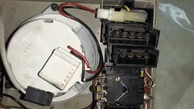 Second-hand car spare part interior light for audi a8 (d2) 3.3 tdi quattro oem iam references 4b0959613a  4b0959613