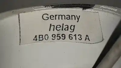 Second-hand car spare part interior light for audi a8 (d2) 3.3 tdi quattro oem iam references 4b0959613a  4b0959613