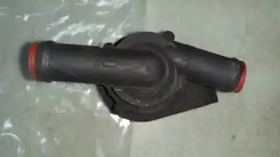 Second-hand car spare part water pump for audi a8 (d2) 3.3 tdi quattro oem iam references 30950001  