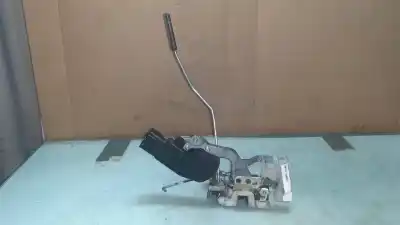 Peça sobressalente para automóvel em segunda mão fechadura da porta dianteira direita por peugeot 107 urban move referências oem iam 1n9k0211