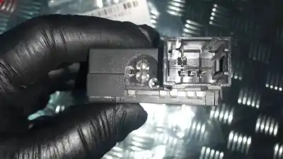 Second-hand car spare part switch for renault kangoo dynamique oem iam references 8200379685  7700841235