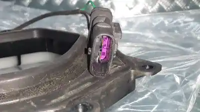 Second-hand car spare part outer fuel cap for ford kuga titanium plug-in hybrid oem iam references lb5b10c714bb  lb5b10c714a